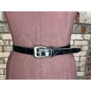 belt vegan leather goldtone buckle 1990s